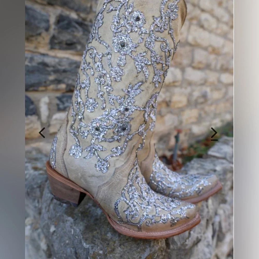 ๐คNIB Corral Bone Overlay & Embroidery Floral Boots๐ค - Picture 14 of 17